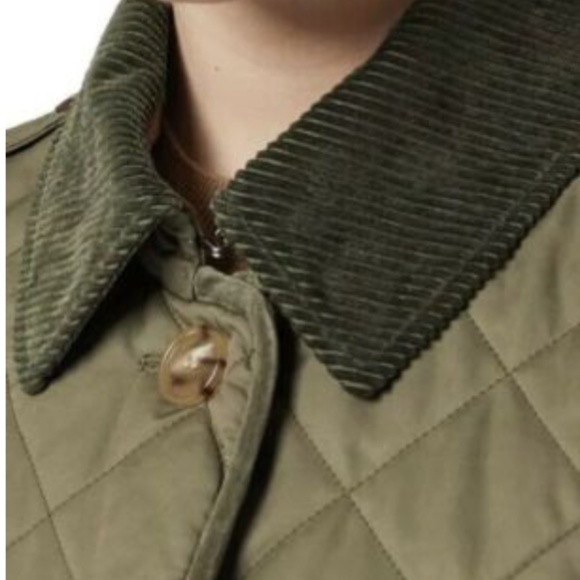 NWT Auth Burberry Fernhill Quilted Check XXS - Picture 8 of 10